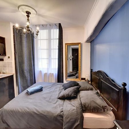 シャンベリLes Petits Boudoirs De Savoieアパートメント エクステリア 写真